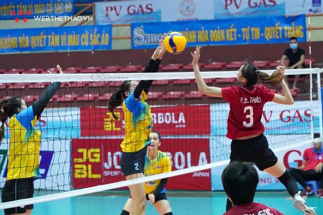 SỐC: Bóng chuyền nữ Truyền hình Vĩnh Long xin bỏ giải VĐQG, Bích Tuyền tự do tìm bến đỗ
