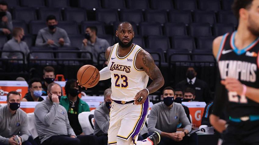 LeBron James suýt đạt triple-double, Lakers thắng dễ Grizzlies