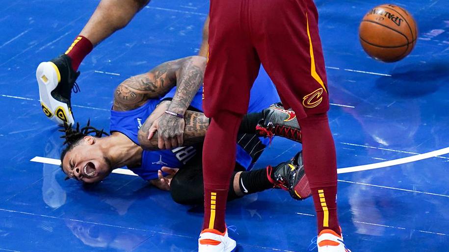 Markelle Fultz dính chấn thương đầu gối nặng: Quá tiếc nuối cho cựu pick số 1 NBA
