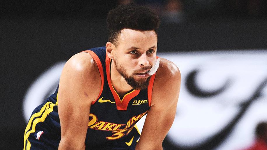 Stephen Curry “clutch" đỉnh cao trong hiệp phụ, Golden State ngược dòng ngoạn mục trước Miami