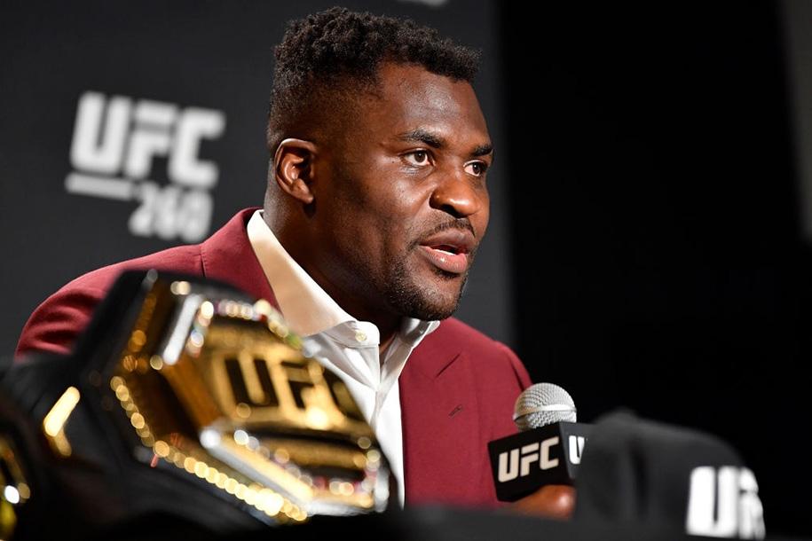 Mức lương của các võ sĩ tại UFC 260: Francis Ngannou tăng vượt bậc
