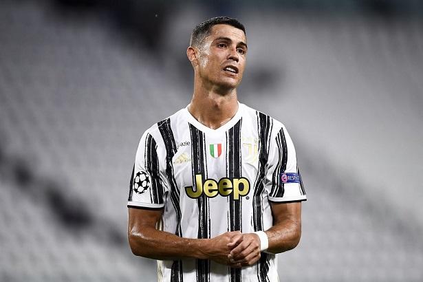 Ronaldo sẽ thiệt hại tài chính thế nào nếu rời bóng đá Italia?