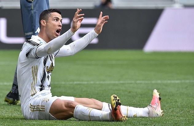 Ronaldo khiến Juventus lo ngại trước trận đầu sinh tử