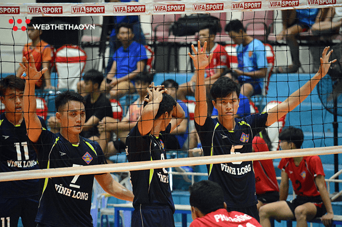 Kịch tính bảng B ngày thi đấu thứ 2 giải bóng chuyền hạng A toàn quốc 2021