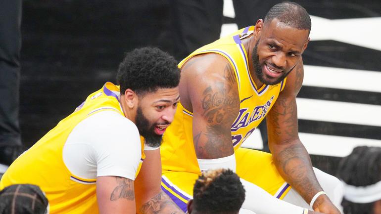 LeBron James không muốn Anthony Davis trở lại sớm: Nhà vua sẽ “gánh" hay Lakers giương cờ trắng?