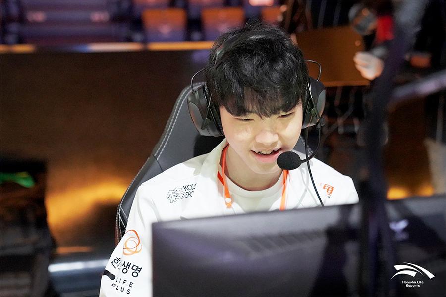 Kết quả LCK Mùa Hè 2021 hôm nay 8/7: KT vs HLE - Chovy lại gánh team