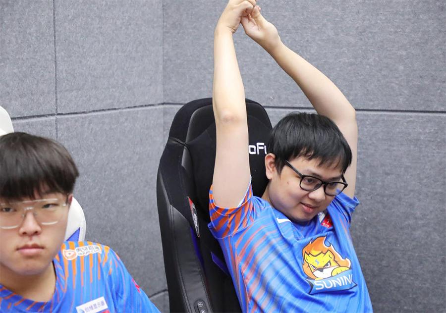 LMHT: Suning giành vé vào Playoffs LPL sớm 1 tuần