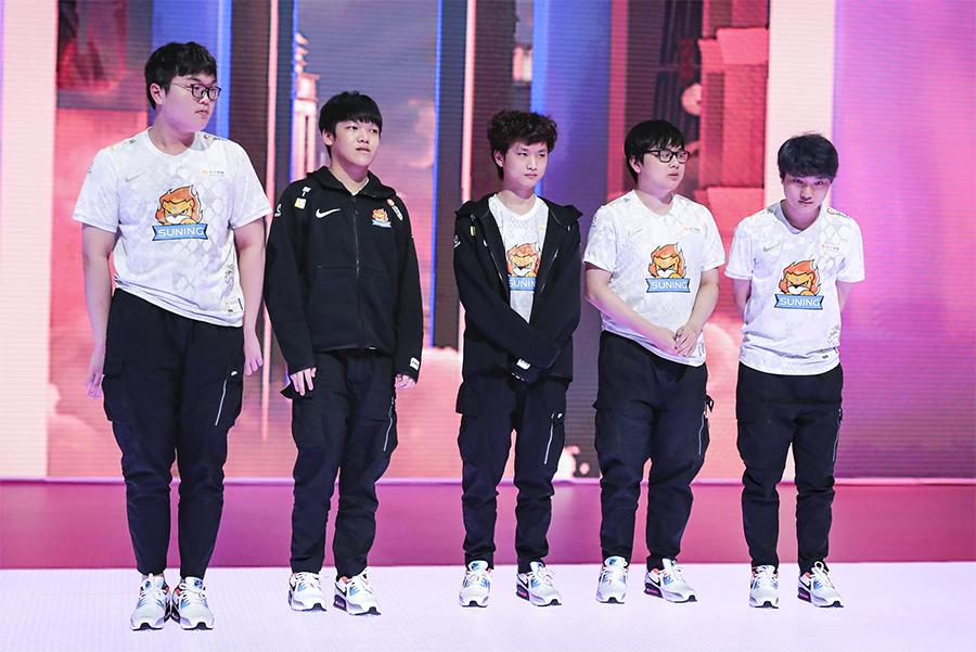 LMHT: Doinb phân tích lý do thất bại của Suning tại Playoffs LPL