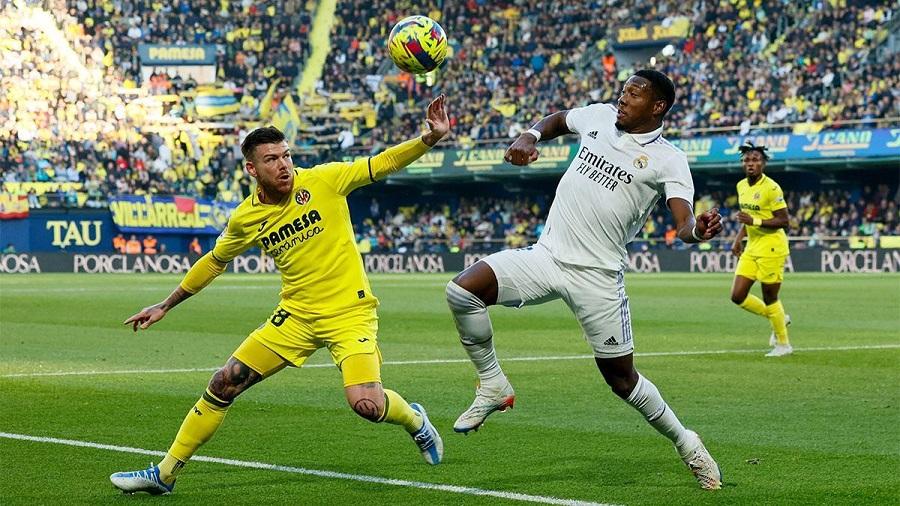 Real Madrid sử dụng đội hình chưa từng thấy trong 121 năm lịch sử