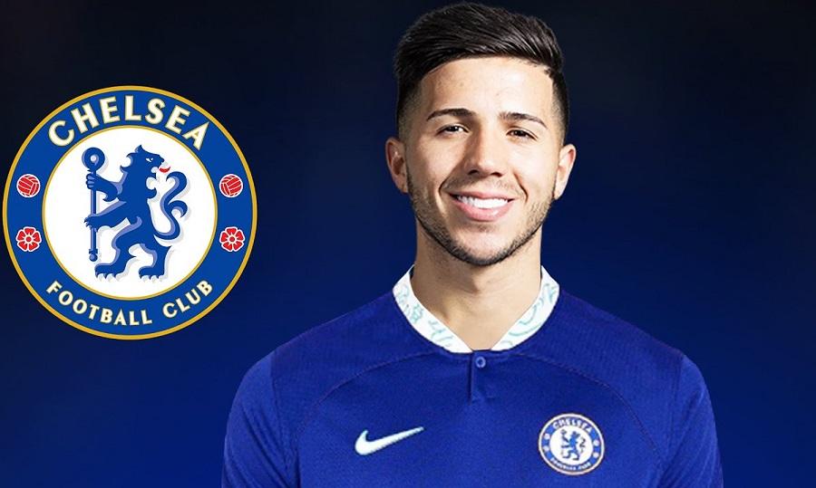 Enzo Fernandez trở thành cầu thủ người Argentina đắt nhất lịch sử