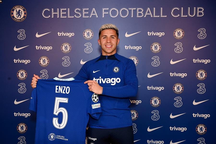 Chelsea chi nhiều hơn 20 CLB Ngoại hạng Anh cách đây một năm