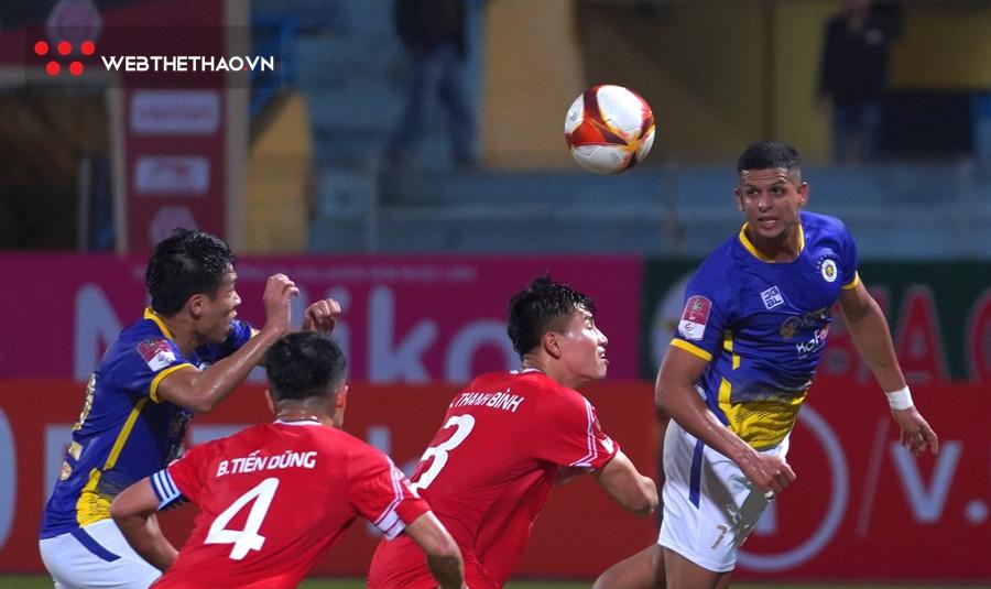 ĐKVĐ Hà Nội đánh rơi chiến thắng trước Viettel ở khai màn V.League 2023
