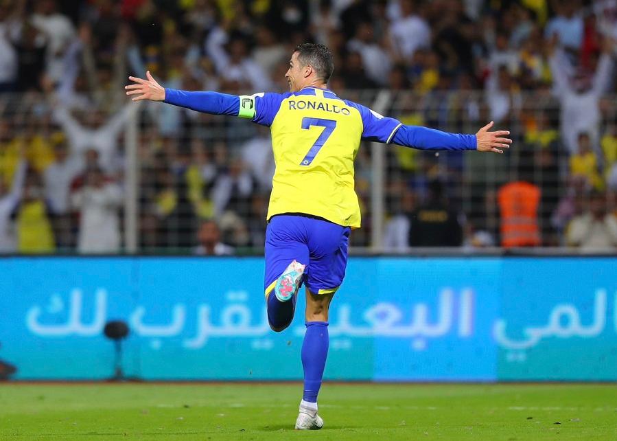 Ronaldo ghi 500 bàn thắng trong sự nghiệp như thế nào?