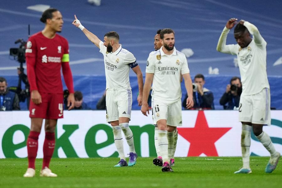 Benzema gây khiếp sợ ở vòng loại trực tiếp Champions League