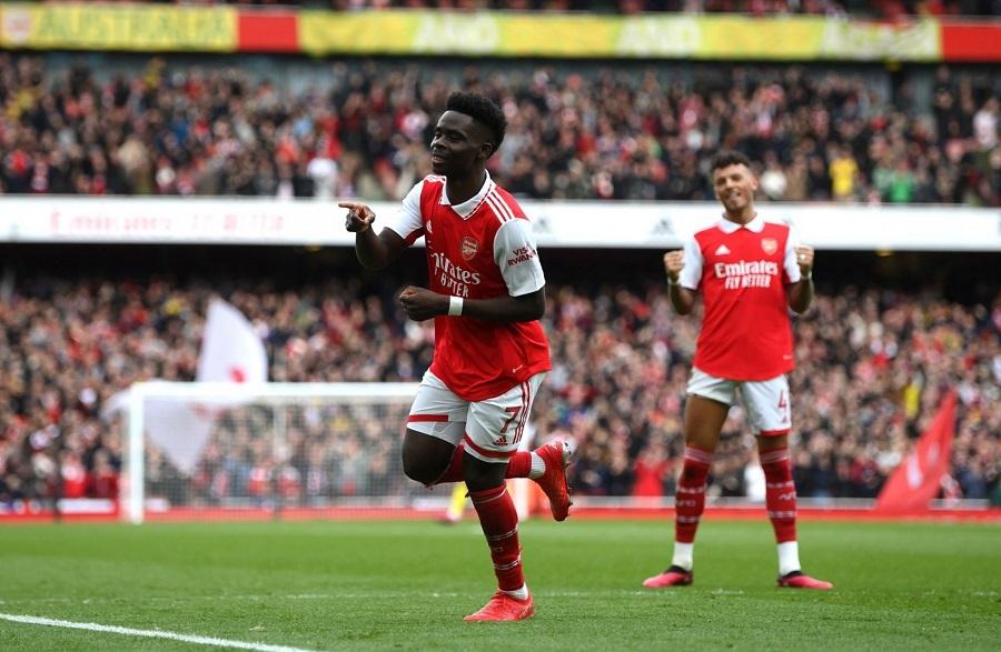 Saka và Martinelli biến Arsenal thành “khẩu pháo 4 nòng”