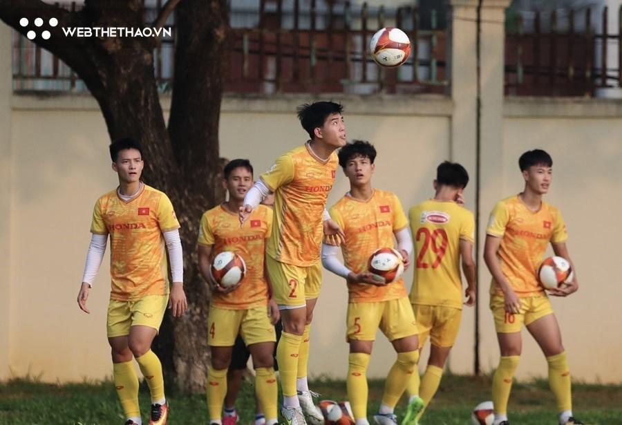 Đội hình ra sân U22 Việt Nam vs U22 Lào: Văn Trường, Khuất Văn Khang dự bị