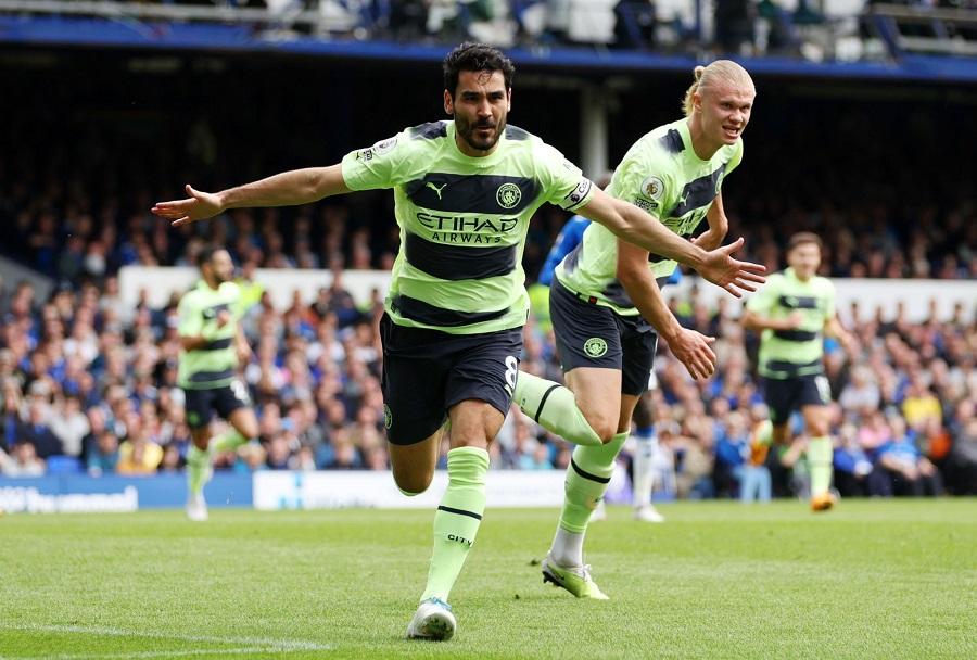 Khi nào Man City giành chức vô địch sau khi Arsenal thất bại?