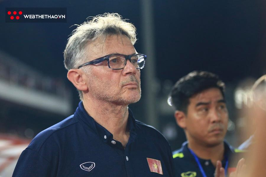 HLV Troussier: “Thật ngốc nếu đặt trình độ Việt Nam ngang hàng Nhật Bản”