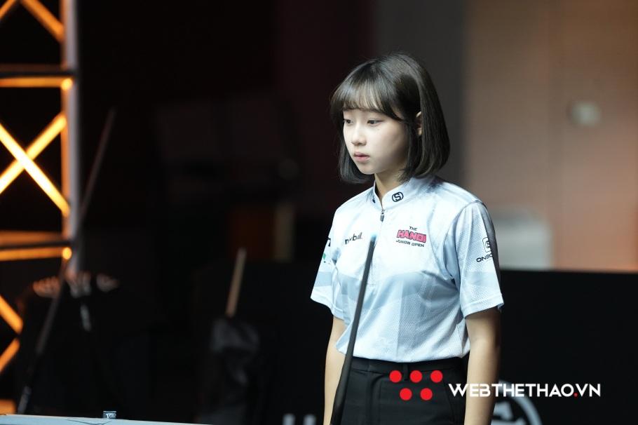 Nữ cơ thủ xinh như "Thiên thần nhỏ" gây bất ngờ tại Hanoi Junior Open 2023