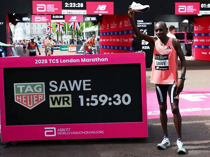 Sebastian Sawe phá tan các mốc thời gian của Kelvin Kiptum khi lập kỷ lục marathon thế giới