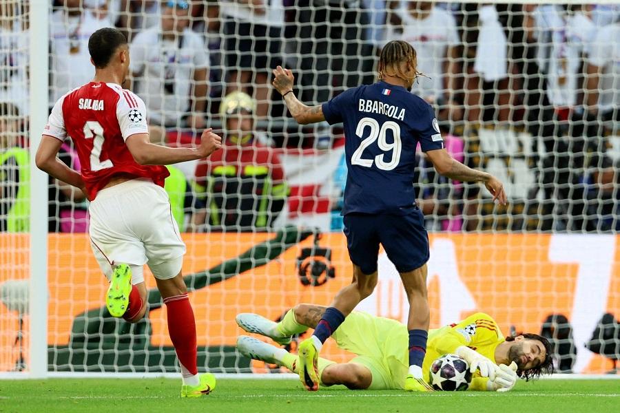 PSG, Arsenal và 5 CLB khác vượt mốc 100 triệu euro thu nhập từ Champions League