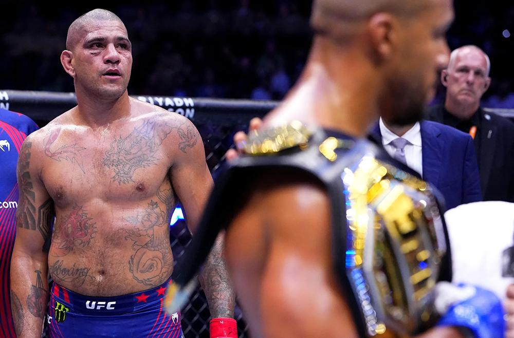 Trọng tài kỳ cựu MMA Herb Dean phản pháo Alex Pereira: "Ciryl Gane không làm gì sai"