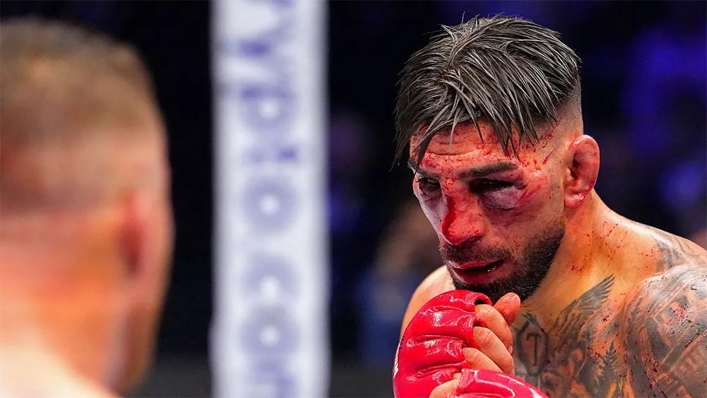 Chi tiết VĐV bị cấm thi đấu sau UFC Nhà Trắng: Topuria và Pereira vắng mặt dài hạn