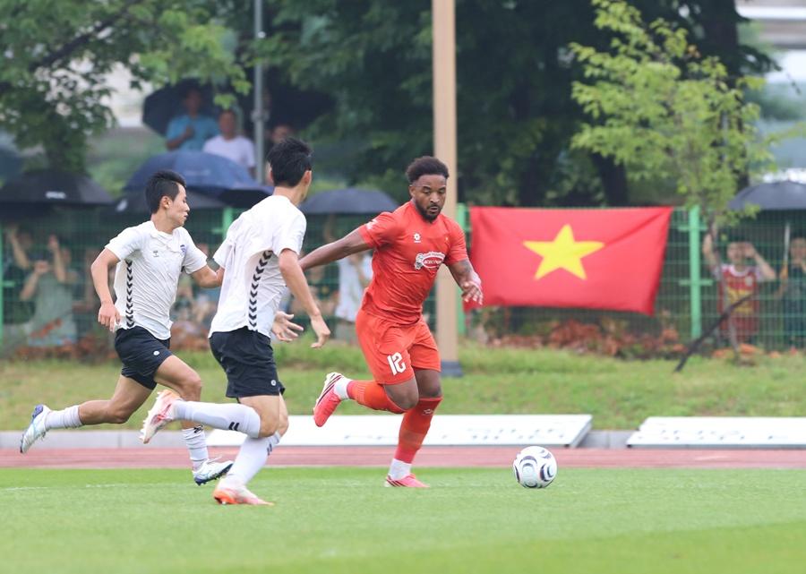 6 bàn, 2 cú đúp và màn tái xuất của Xuân Son: Tuyển Việt Nam khởi động quá cháy!