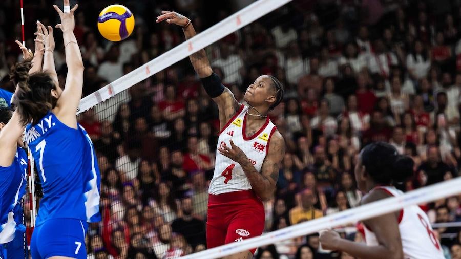 Hai trận bán kết đỉnh cao xác định chủ nhân vé vào chung kết VNL 2026