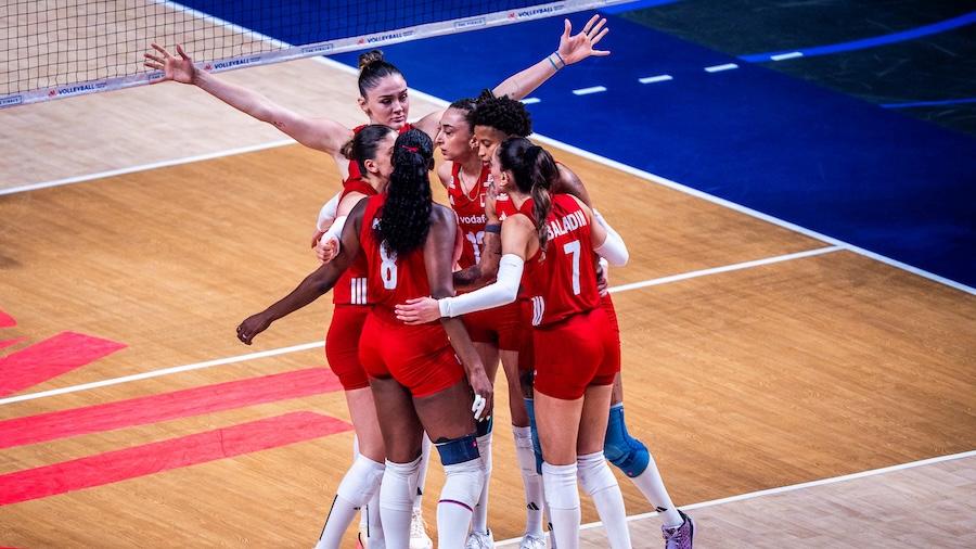 Melissa Vargas bùng nổ, Thổ Nhĩ Kỳ thắng áp đảo Trung Quốc để vào chung kết VNL 2026