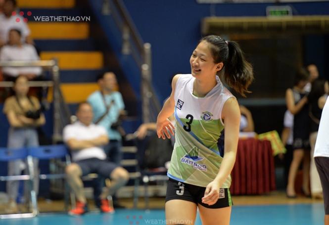 Ngắm dàn "Hot girl" giải bóng chuyền hạng A toàn quốc Cúp FLC năm 2021