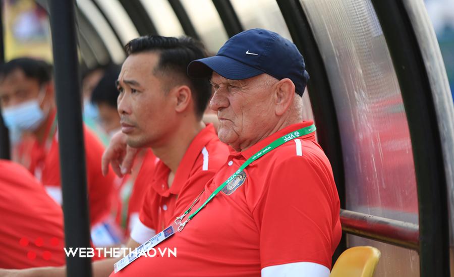 Thua Bình Dương, HLV Petrovic "chê" chất lượng cầu thủ Thanh Hóa