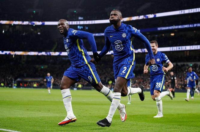 Chelsea vào chung kết khi VAR hủy 2 quả phạt đền và 1 bàn thắng