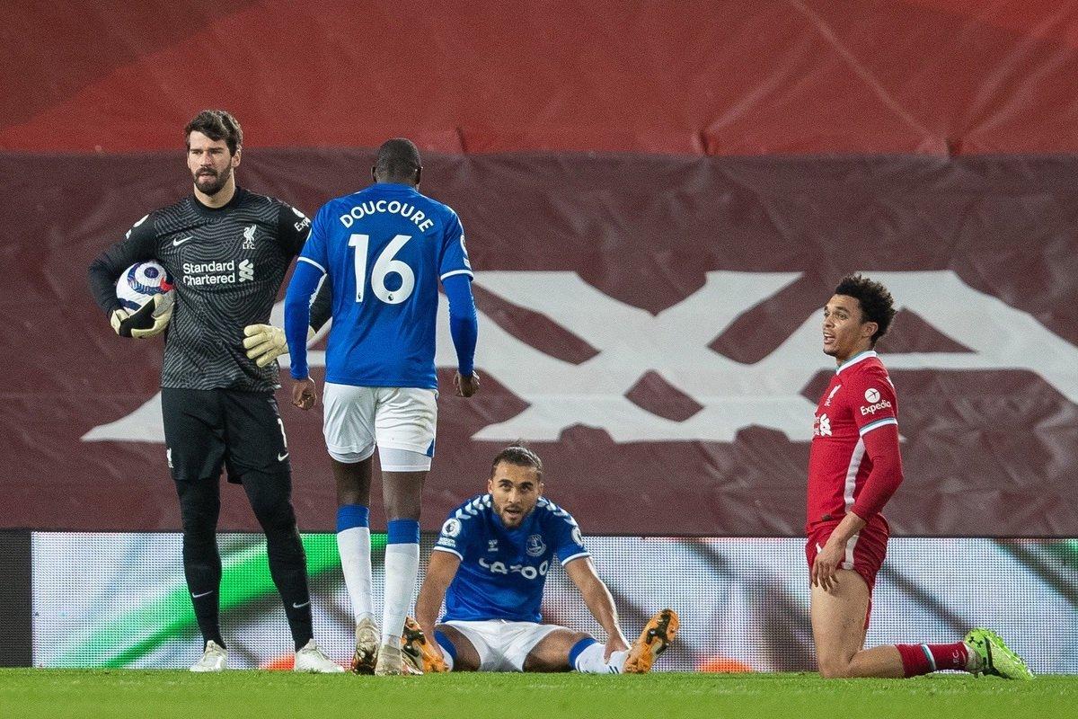 Nhà cái “hất văng” Liverpool khỏi top 4 sau khi thua Everton