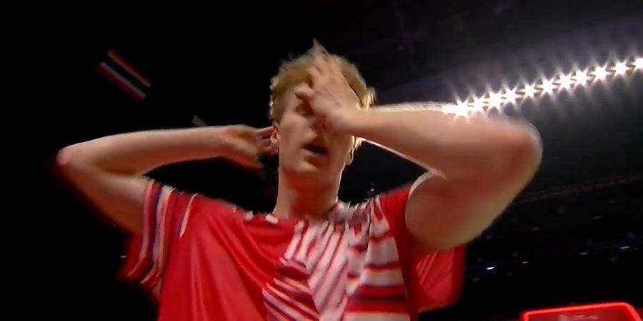 Kết quả cầu lông chung kết hôm nay: Antonsen đánh gục "khổng lồ" Axelsen!