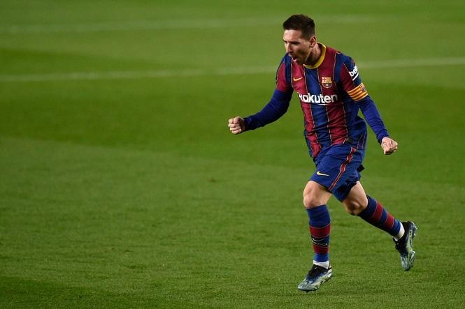 Kỷ lục của Pele đã được Messi cân bằng với Barca