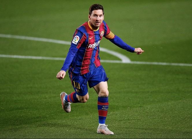 Messi sánh ngang Ronaldo trong cuộc chiến giành Chiếc giày vàng