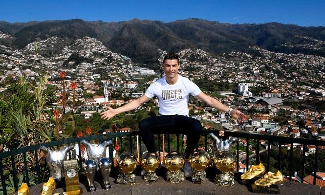 Ronaldo khiến hàng xóm kinh ngạc khi tập điên cuồng lúc còn nhỏ