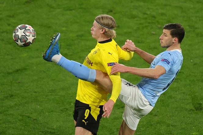 Hậu vệ Man City “bỏ túi” cả Haaland, Kane, Mbappe và Neymar