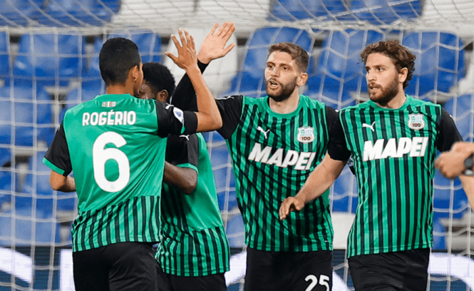 Serie A cấm mặc áo xanh lá: Những đội nào từng mặc áo xanh?