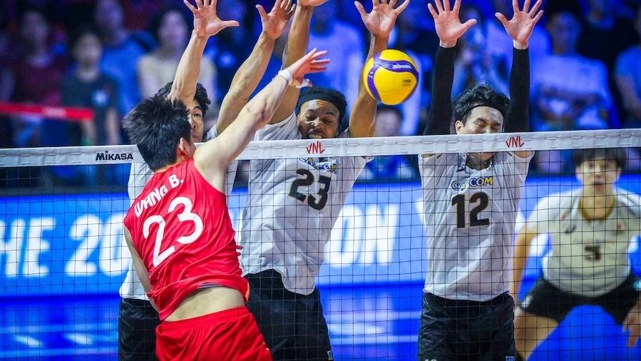 Ran Takahashi tỏa sáng Nhật Bản vượt chủ nhà Trung Quốc, giành vé vào bán kết VNL 2026