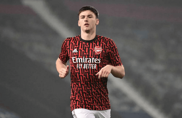 Hậu vệ Arsenal gây sốt với màn khởi động trước khi lập siêu phẩm