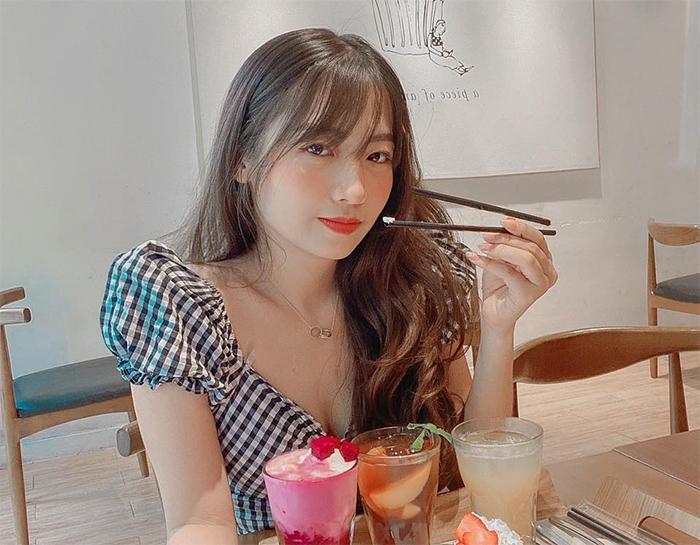 Nhan sắc xinh đẹp của Hà My, bạn gái streamer Bé Chanh