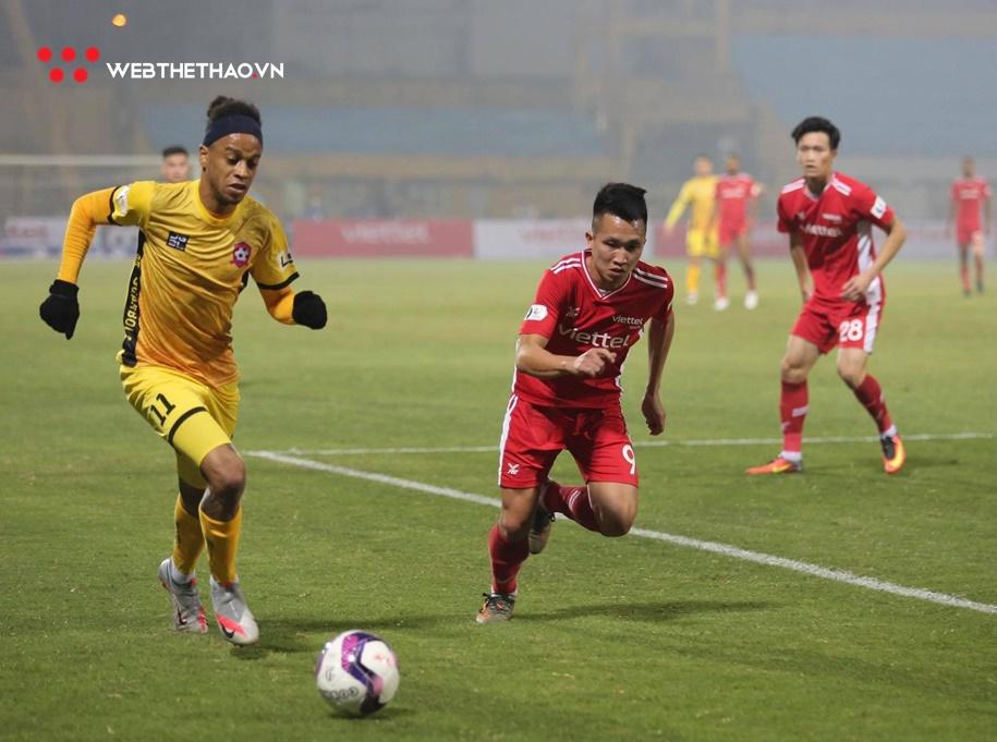 Nối gót Hà Nội, ĐKVĐ Viettel thua sốc ngay vòng 1 V.League 2021