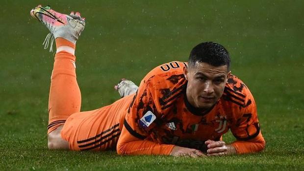 Ronaldo trải qua thời gian tịt ngòi lâu nhất tại Juventus