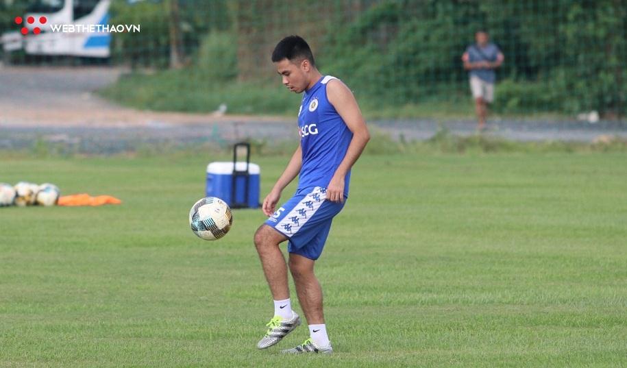 Văn Toàn, Đức Huy rời Hải Dương trước cách ly xã hội, V.League chưa hẹn ngày trở lại
