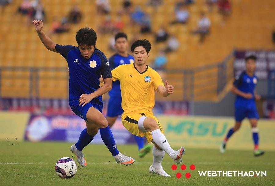 V.League 2021 tái xuất, các CLB "chạy đôn chạy đáo" đá giao hữu