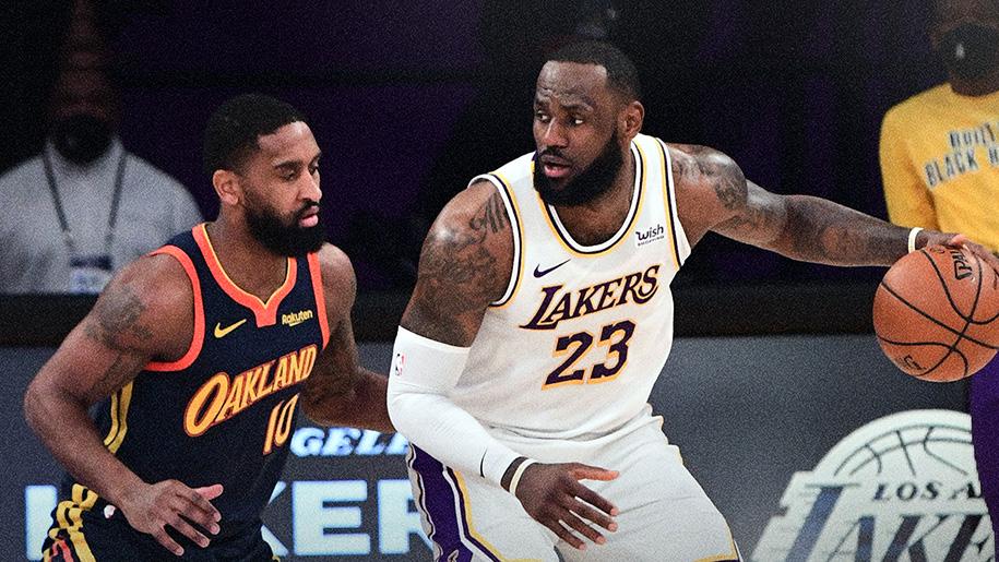 Draymond Green chấn thương, LA Lakers huỷ diệt Golden State từ giữa trận đấu