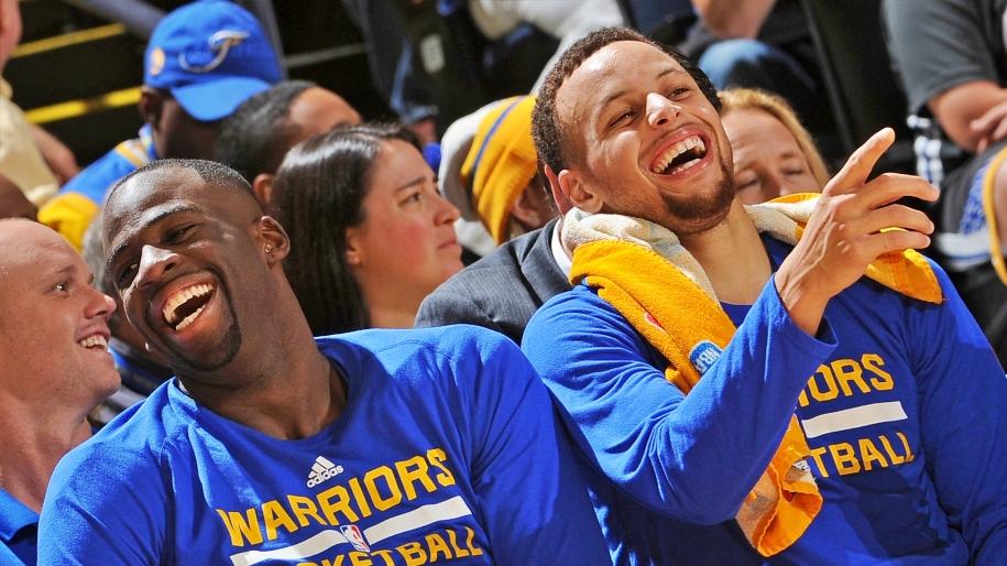 Top 5 "cú lừa" méo mặt nhất NBA ngày Cá Tháng Tư