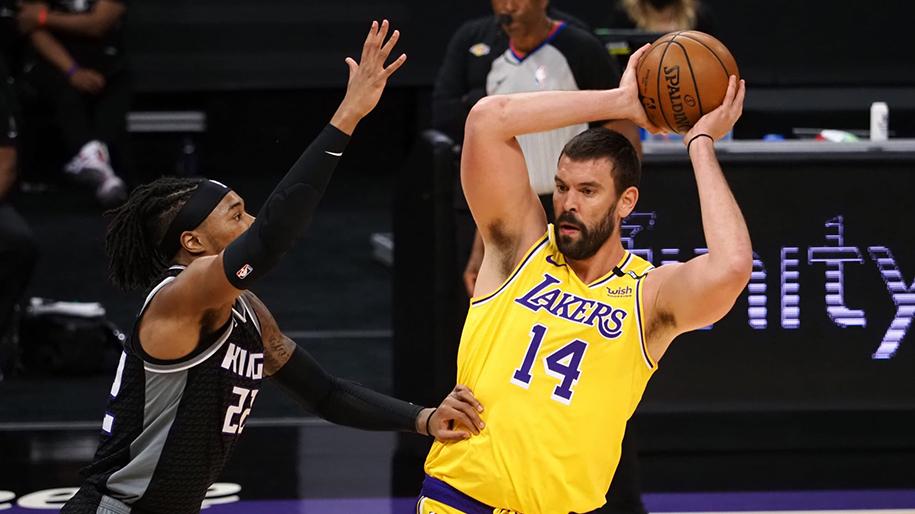 Marc Gasol lặng lẽ chấp nhận vai trò mới tại Los Angeles Lakers: Một chút buồn cho nhà vô địch NBA 2019